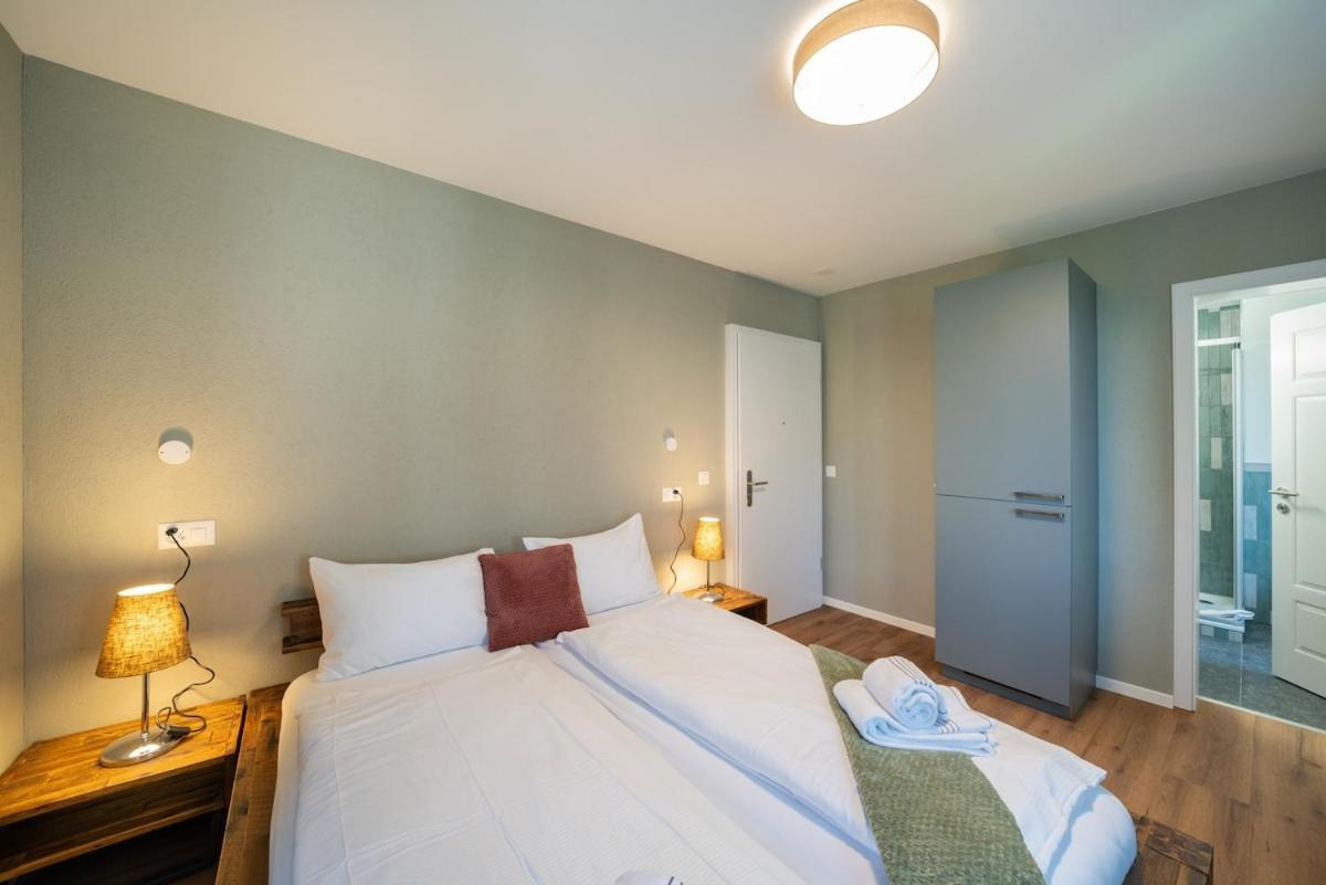 Apartment Betweenlakes 1st Floor East Interlaken